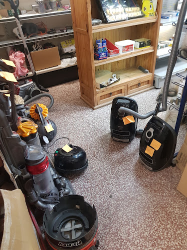 Reviews of A M C Vacum Cleaner Repair Centre in Belfast - Electrician