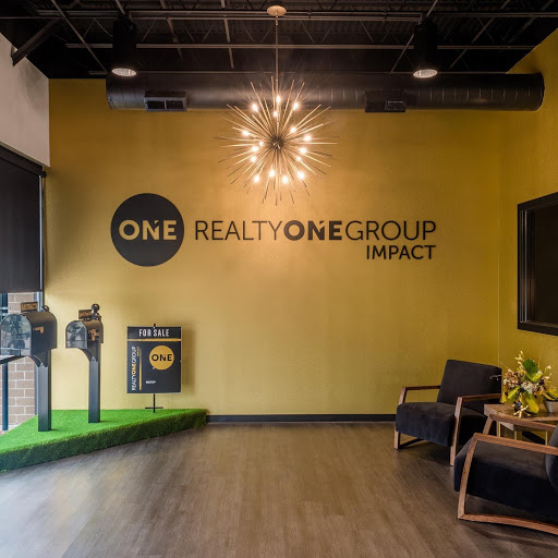 Real Estate Agency «Jolene Lindell, RE/MAX Real Estate Concepts», reviews and photos, 4800 Mills Civic Pkwy, West Des Moines, IA 50265, USA