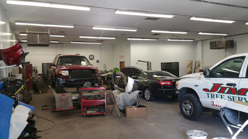 Auto Body Shop «W&W Auto Body», reviews and photos, 550 S Oxford Valley Rd, Fairless Hills, PA 19030, USA