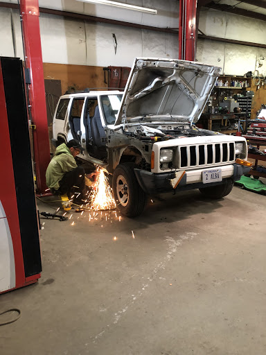 Auto Repair Shop «Windsor Complete Car Care Center», reviews and photos, 12484 Windsor Blvd, Windsor, VA 23487, USA