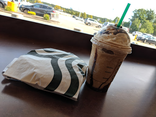 Grocery Store «Stop & Shop», reviews and photos, 2020 Norwich-New London Turnpike, Montville, CT 06353, USA