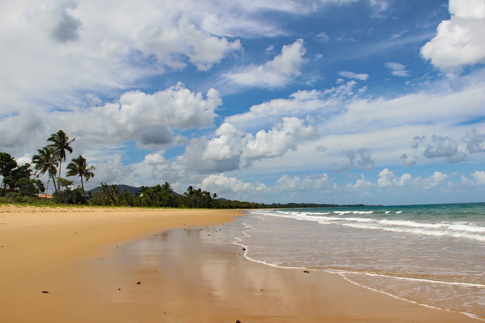 Mission Beach Foreshore'in fotoğrafı düz ve uzun ile birlikte