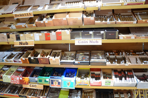 Tobacco Shop «Tobacco Plaza», reviews and photos, 250 Golden Isles Plaza, Brunswick, GA 31520, USA