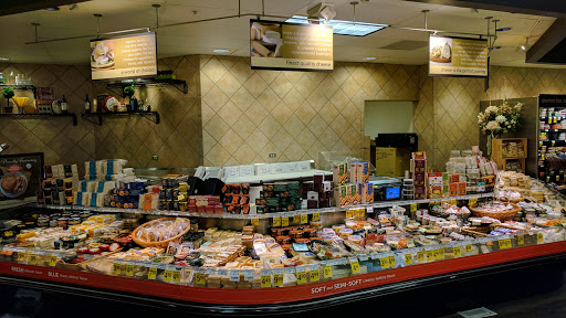 Grocery Store «Vons», reviews and photos, 1600 Foothill Blvd, La Verne, CA 91750, USA