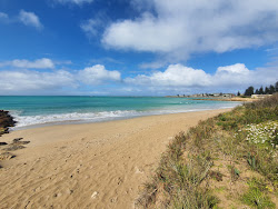 Φωτογραφία του Surf Beach παροχές περιοχής