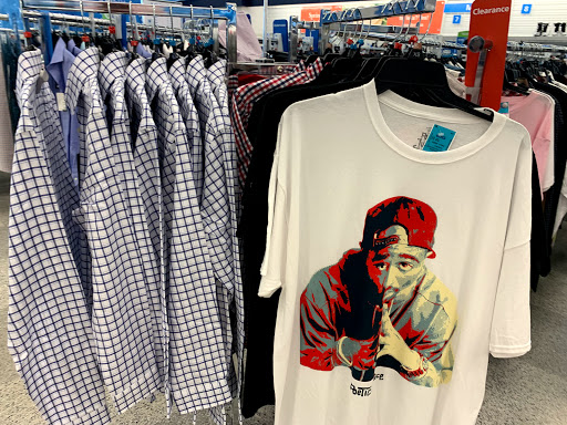 Clothing Store «Ross Dress for Less», reviews and photos, 15301 Manchester Rd, Ballwin, MO 63011, USA