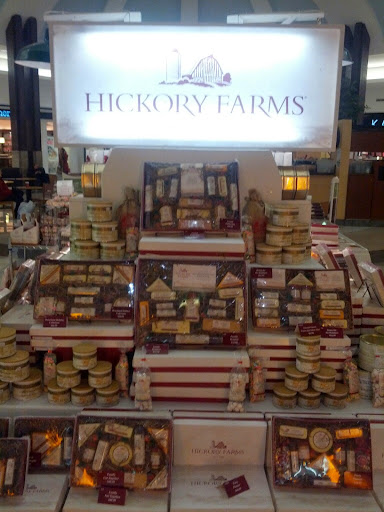 Shopping Mall «Charlottesville Fashion Square», reviews and photos, 1600 Rio Rd E, Charlottesville, VA 22901, USA