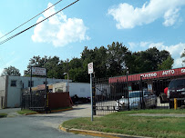 Huni Tuxedo Auto Service - Photo 2 - Car repair in Hyattsville, MD, Washington