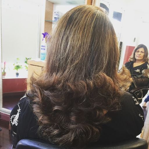 Beauty Salon «Blue Heaven Beauty & Nail Salon», reviews and photos, 241-02 Hillside Avenue, Queens, NY 11426, USA