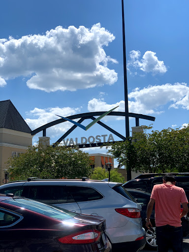 Clothing Store «Ross Dress for Less», reviews and photos, 1700 Norman Dr, Valdosta, GA 31601, USA