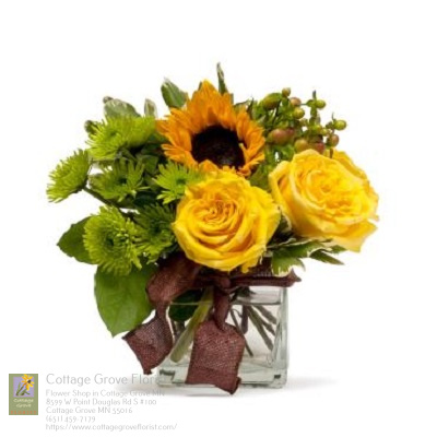 Florist «Cottage Grove Florist», reviews and photos, 8599 W Point Douglas Rd S #100, Cottage Grove, MN 55016, USA