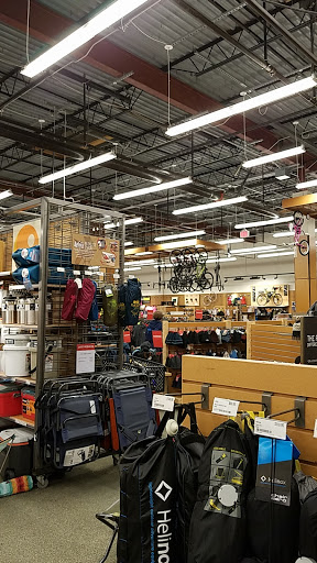 Camping Store «REI», reviews and photos, 279 Salem St, Reading, MA 01867, USA