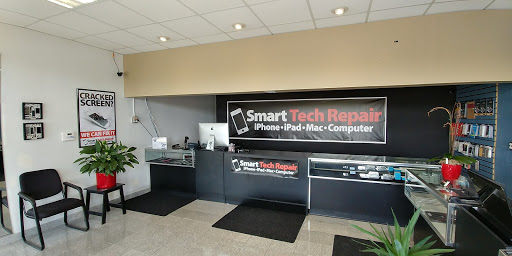 Mobile Phone Repair Shop «Smart Tech iPhone, iPad, Mac & PC Repair», reviews and photos, 2379 N Hicks Rd, Palatine, IL 60074, USA
