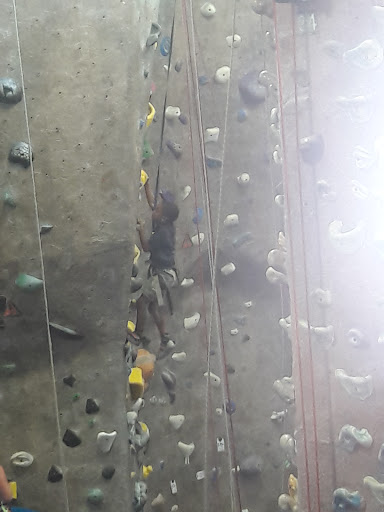 Rock Climbing Gym «Edgeworks Climbing», reviews and photos, 6102 N 9th St #200, Tacoma, WA 98406, USA