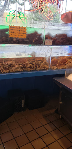 Pet Store «Petland Discounts - Fordham», reviews and photos, 150 E 188th St, Bronx, NY 10468, USA