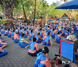 Wat Sala Loi photo