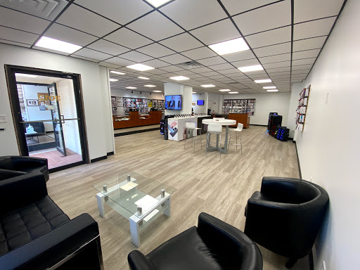 Cell Phone Store «Cell Phones For Less», reviews and photos, 3016 James St, Syracuse, NY 13206, USA