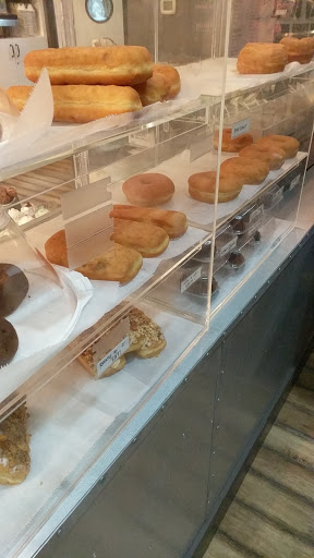 Donut Shop «Create Donuts», reviews and photos, 9305 Village Shop Dr, Sandy, UT 84094, USA