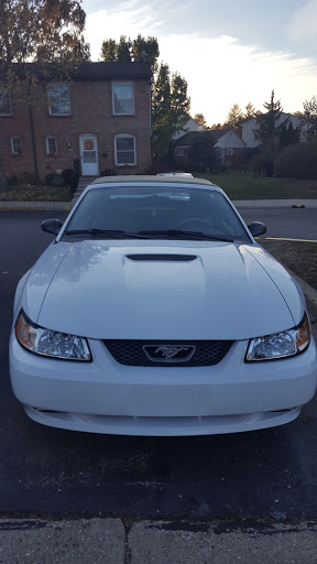 Auto Body Shop «Maaco Collision Repair & Auto Painting», reviews and photos, 32754 W 8 Mile Rd, Farmington, MI 48336, USA