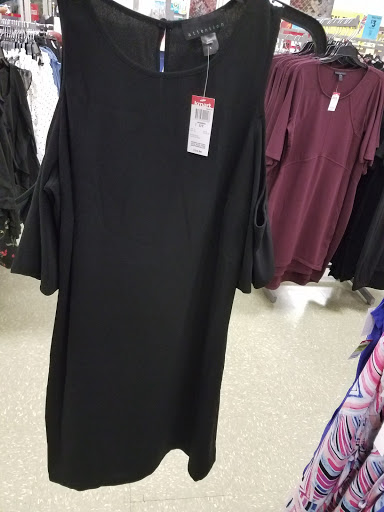 Discount Store «Kmart», reviews and photos, 5100 Dixie Hwy, Waterford Twp, MI 48329, USA