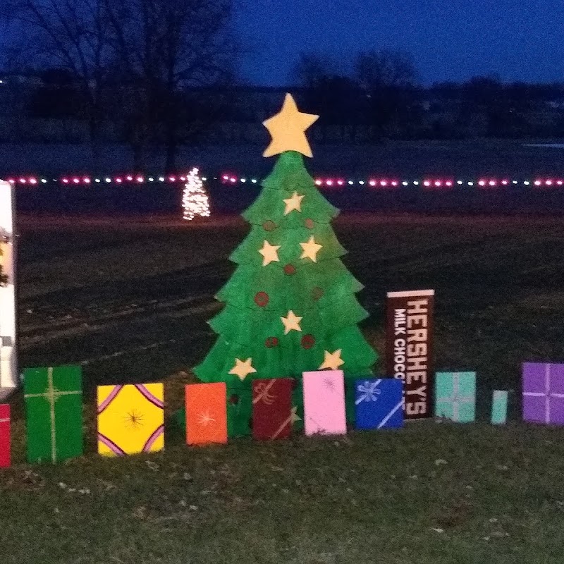F.H.J. Farms/ Hershey Family Drive Through Christmas Display