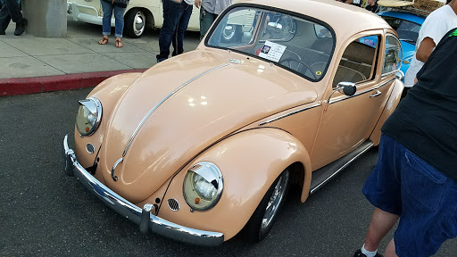 Elk Grove Volkswagen image