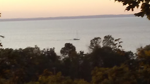 Casino «Leelanau Sands Casino & Lodge», reviews and photos, 2521 N West Bay Shore Dr, Peshawbestown, MI 49682, USA