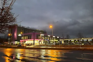 DL Center Point Częstochowa , Centrum Biurowo - Handlowo - Usługowe image