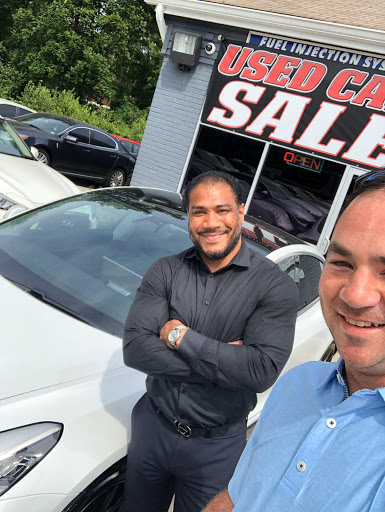 Used Car Dealer «Action Automotive Preowned Cars», reviews and photos, 8150 Richmond Hwy, Alexandria, VA 22309, USA