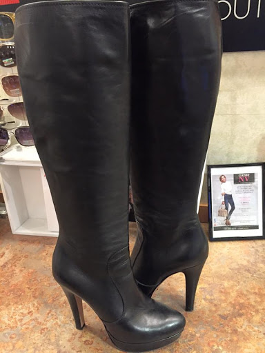 Consignment Shop «Closet NV», reviews and photos, 745 E Maple Rd, Birmingham, MI 48009, USA