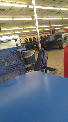 Laundromat «Wash Land Laundromat», reviews and photos, 6049 E Virginia Beach Blvd, Norfolk, VA 23502, USA