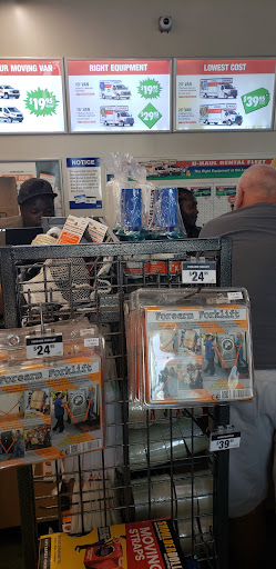 Truck Rental Agency «U-Haul Moving & Storage at Teall Ave», reviews and photos, 1001 Canal St, Syracuse, NY 13210, USA