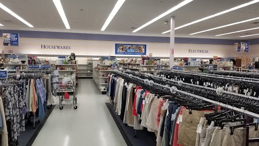 Thrift Store «Goodwill», reviews and photos, 1450 SE Discovery Lane, Warrenton, OR 97146, USA