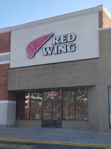 Shoe Store «Red Wing», reviews and photos, 2355 Central Park Ave, Yonkers, NY 10710, USA