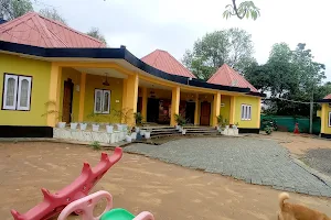 Hengdang Resort, pathalipahar, Lakhimpur image