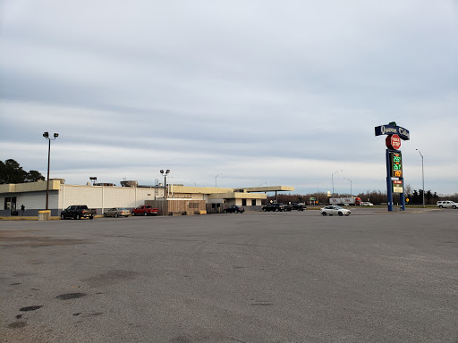 Truck Stop «Queen City Truck Stop», reviews and photos