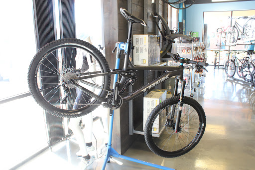 Bicycle Store «Trek Bicycle Store of West Phoenix», reviews and photos, 13085 W McDowell Rd, Avondale, AZ 85392, USA