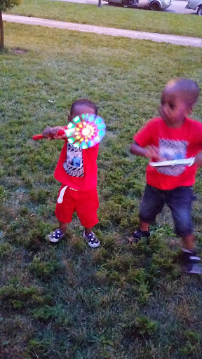 Park «Chicago Park District Fieldhouse», reviews and photos, 6743 S Kedzie Ave, Chicago, IL 60629, USA