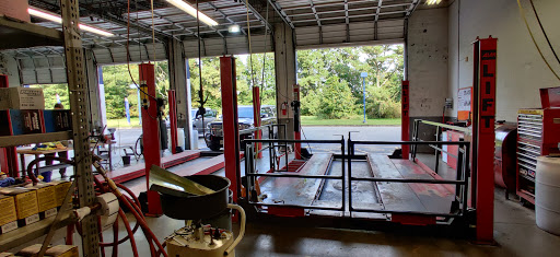 Car Wash «Oyster Point Car Wash», reviews and photos, 519 Oyster Point Rd, Newport News, VA 23602, USA