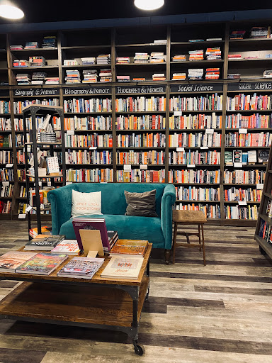 Book Store «Bookbug - An Independent Bookstore for All Ages», reviews and photos, 3019 Oakland Dr, Kalamazoo, MI 49008, USA