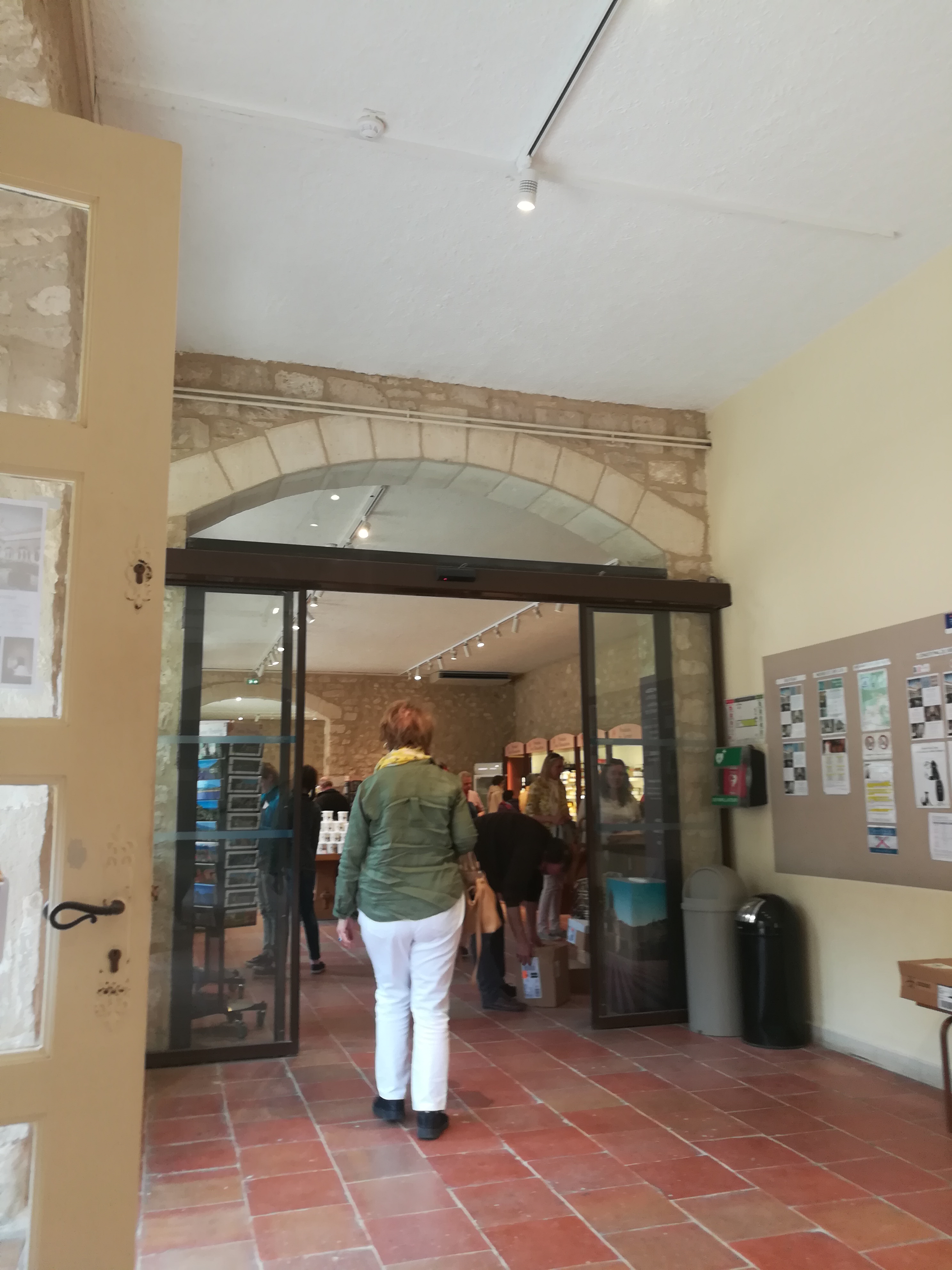 Photo n° 10 de l'avis de A. fait le 09/04/2019 à 14:30