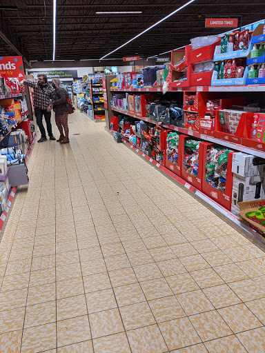 Supermarket «ALDI», reviews and photos, 4692 Great Northern Blvd, North Olmsted, OH 44070, USA