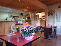 Atmosphère du Restaurant La Maison d'Annie à Champdray - n°1