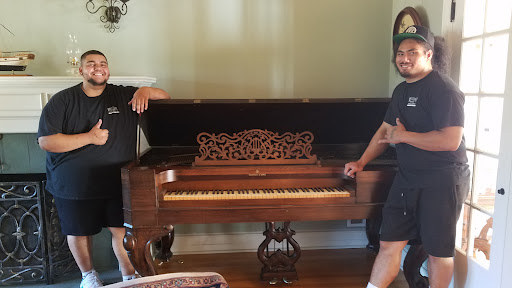 Moving and Storage Service «West Coast Moving & Storage», reviews and photos, 8700 NE Columbia Blvd, Portland, OR 97220, USA