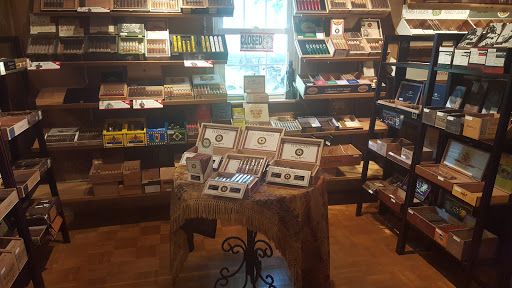 Gift Shop «Easton Cigar & Smoke Shop», reviews and photos, 6 Glenwood Ave # 1, Easton, MD 21601, USA
