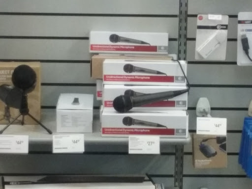 Electronics Store «RadioShack», reviews and photos, 4411 N Federal Hwy, Fort Lauderdale, FL 33308, USA