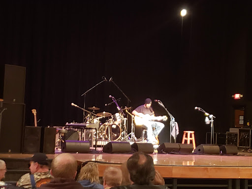 Performing Arts Theater «South Milwaukee Performing Arts Center», reviews and photos, 901 15th Ave, South Milwaukee, WI 53172, USA