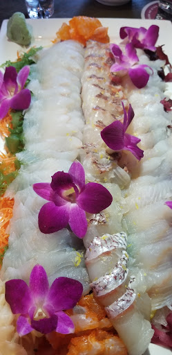 Grocery Store «Streets Market & Cafe», reviews and photos, 3108 Mt Vernon Ave, Alexandria, VA 22305, USA