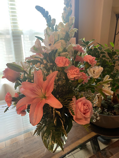 Florist «Flowers & Gifts From The Heart», reviews and photos, 10203 Culebra Rd #3, San Antonio, TX 78251, USA