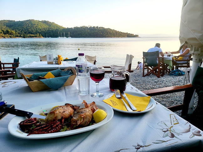 Linarakia Restaurant Λιναράκια Stamatis family - Πάνορμος